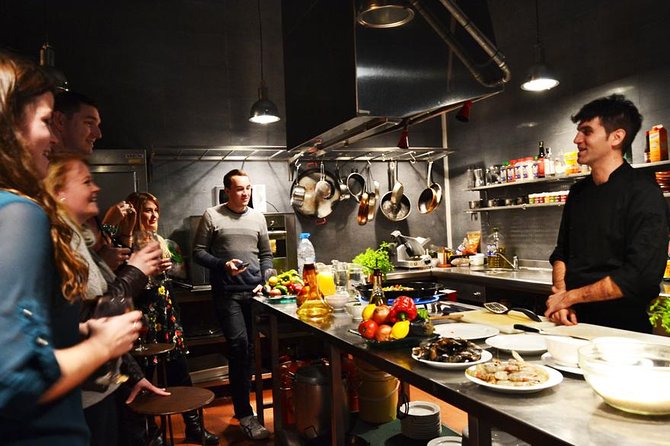 Barcelona Interactive Spanish Cooking Experience - Why this Barcelona food class works so well