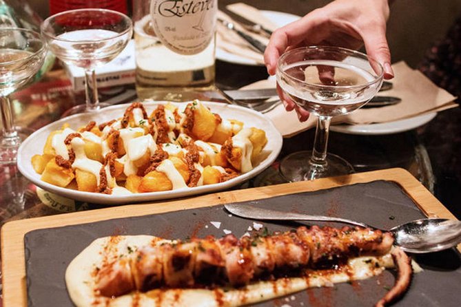 Barcelona: La Boqueria Food, Wine & History Walking Tour - What the Guides Add