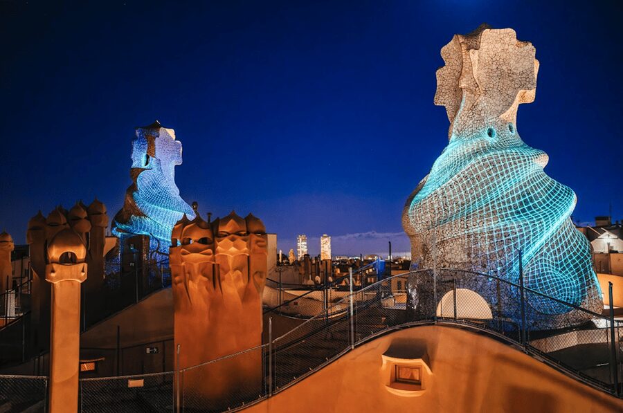 Barcelona: La Pedrera Night Experience - Courtyards and the first projections