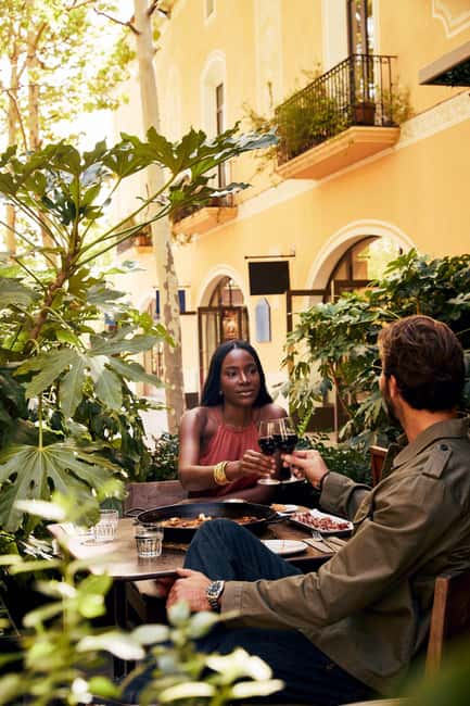 Barcelona: La Roca Village Shopping Express® Day Trip - Understanding the 10 percent VIP Pass