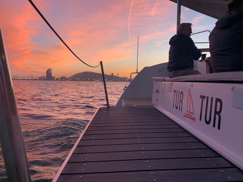 Barcelona: Luxury Catamaran Sunset Cruise - Key points before you book