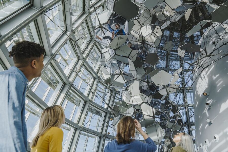 Barcelona: Mirador torre Glòries Skip-the-Line Ticket - How long you need and when to visit
