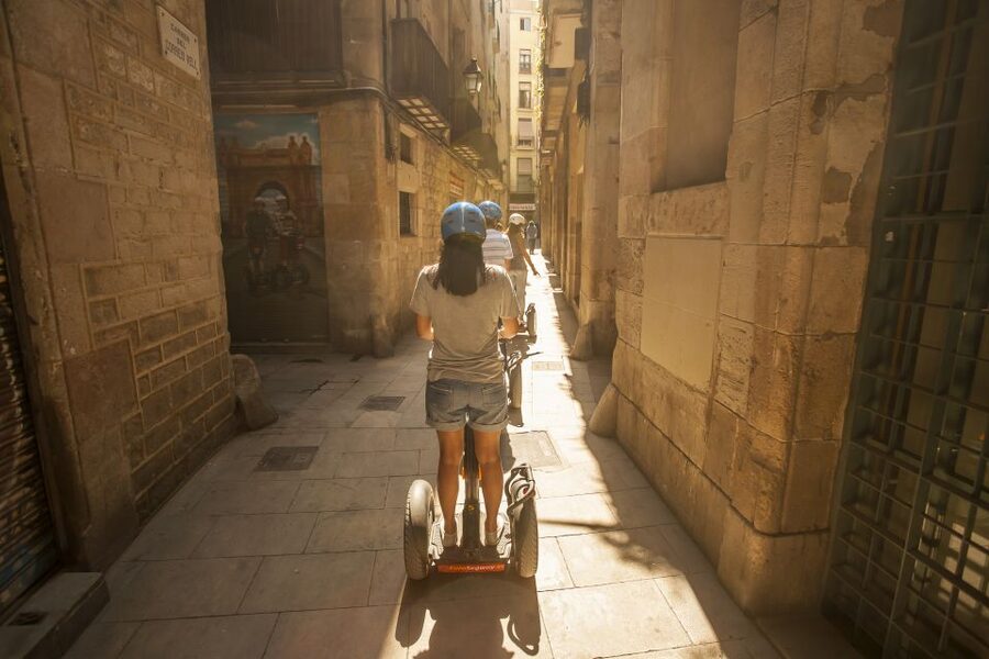 Barcelona: Old Port and Gothic Quarter Guided Segway Tour - Olympic Port and the 1992 legacy