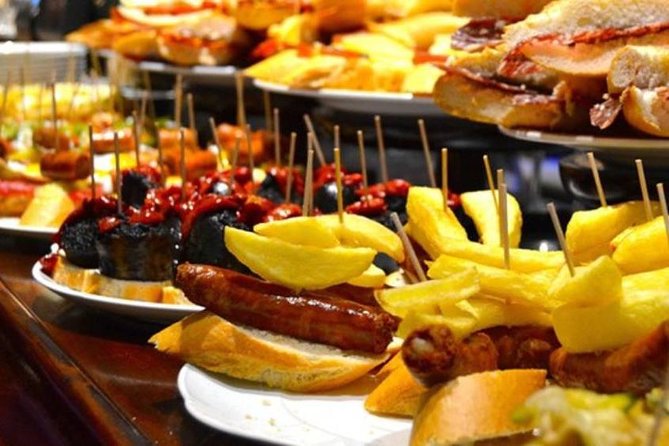 Barcelona Old Town Night Small Group Tour with Tapas & Flamenco - Who will enjoy this evening most
