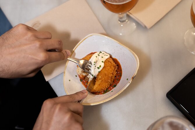 Barcelona Old Town Tapas Tour: Vermouth, Bites & Hidden Gems - What the food and drinks really add up to