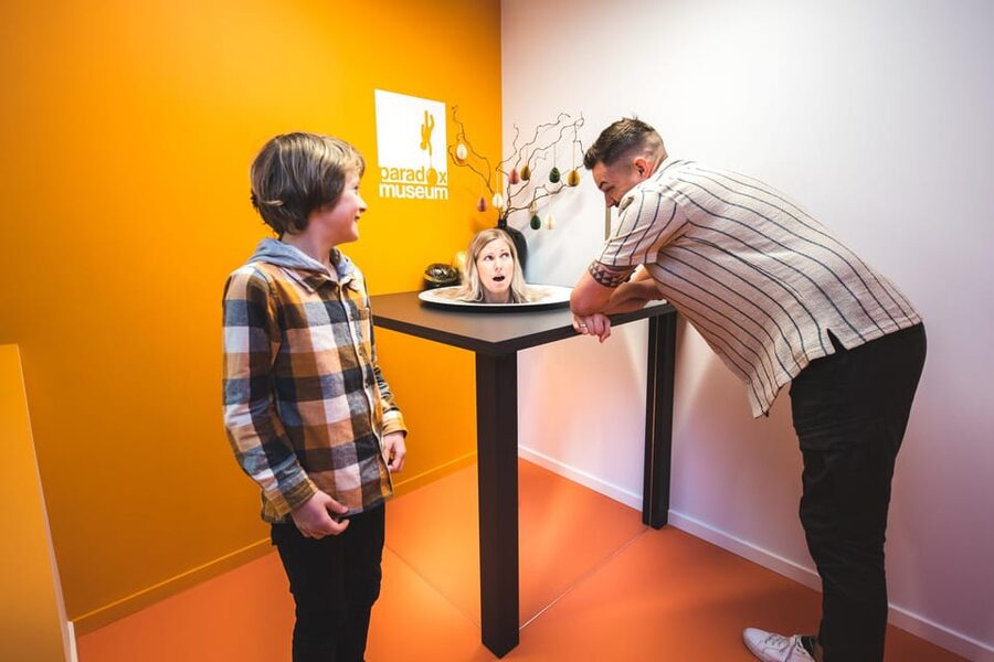 Barcelona: Paradox Museum Entry Ticket - Following the 75-minute one-way route