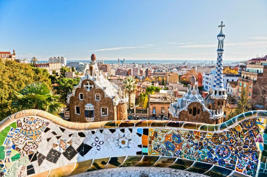 Barcelona: Park Güell and Gaudí House Museum Entry Ticket - Entering the park and finding your rhythm