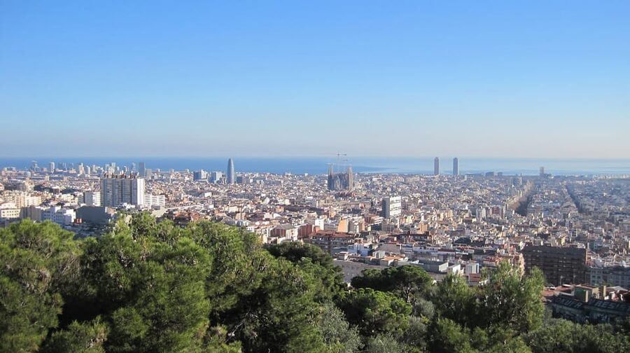 Barcelona: Park Güell Guided Tour - What can go wrong