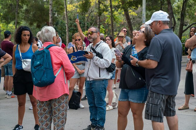 Barcelona: Park Güell Guided Tour & Tickets with Fast-Track Entry - City views, greenery, and the quieter side of the park