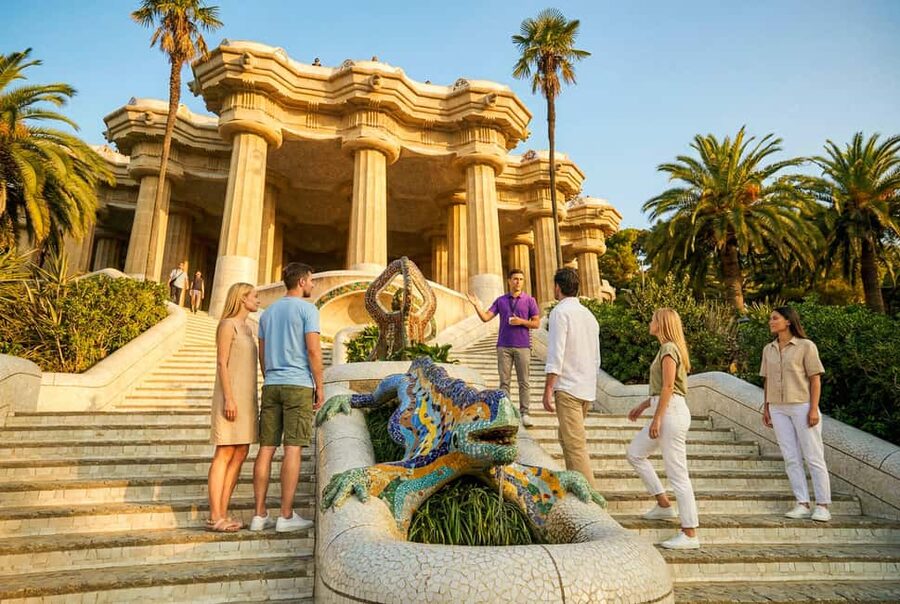 Barcelona: Park Güell Guided Tour with Fast-Track Ticket - Meeting at Ctra. del Carmel 23