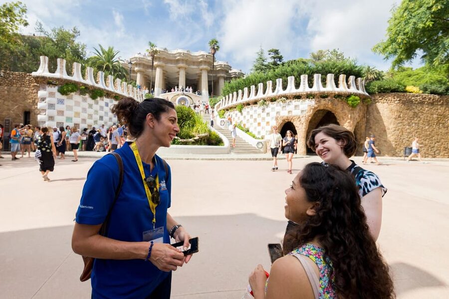 Barcelona: Park Guell Guided Tour with Skip-the-Line Entry - Key points to know before you book