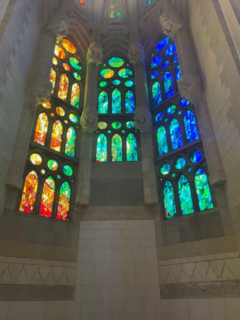 Barcelona: Park Güell Skip-the-Line Guided Tour - What the $39 price gets you
