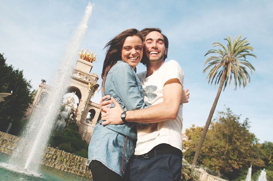 Barcelona: Photoshoot Tour Old Town - Timing, weather, and practical planning