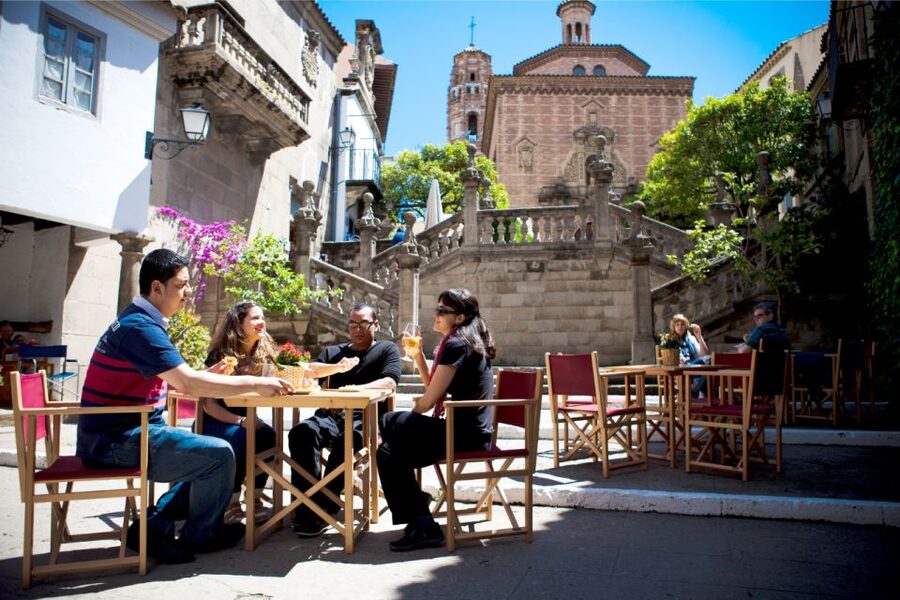 Barcelona: Poble Espanyol Entry Ticket - Walking the 117-building route