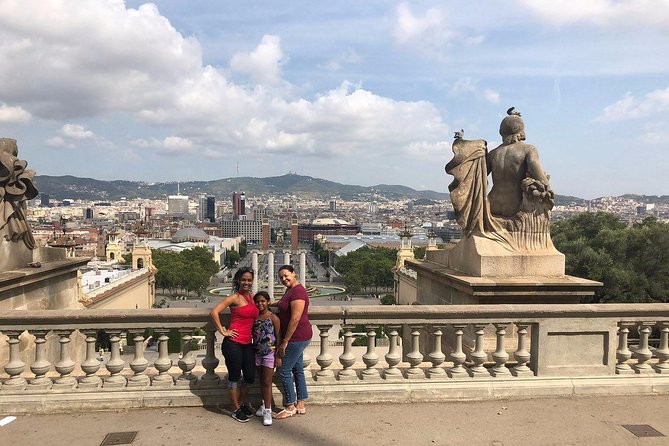 Barcelona Premium: Gothic, Montjuic, Sagrada Familia & Park Güell - Key points to know before booking