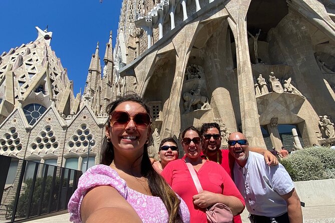 Barcelona Premium: Gothic, Montjuic, Sagrada Familia & Park Güell - How much ground does six hours really cover?