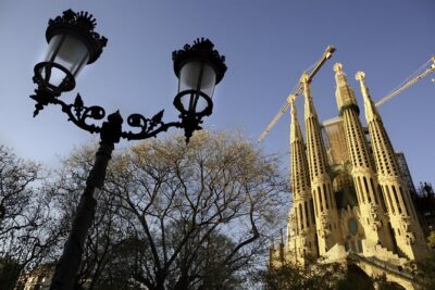 Barcelona Private Tour by Sidecar Motorcycle