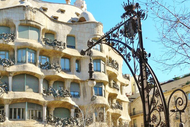 Barcelona Private Tour by Sidecar Motorcycle - A slower finish in El Born