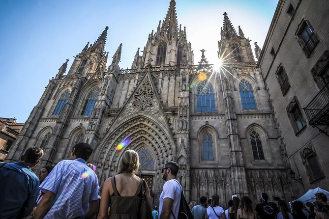 Barcelona Private Tour with Sagrada Familia Skip-the-Line - Sagrada Familia is the tour’s centerpiece
