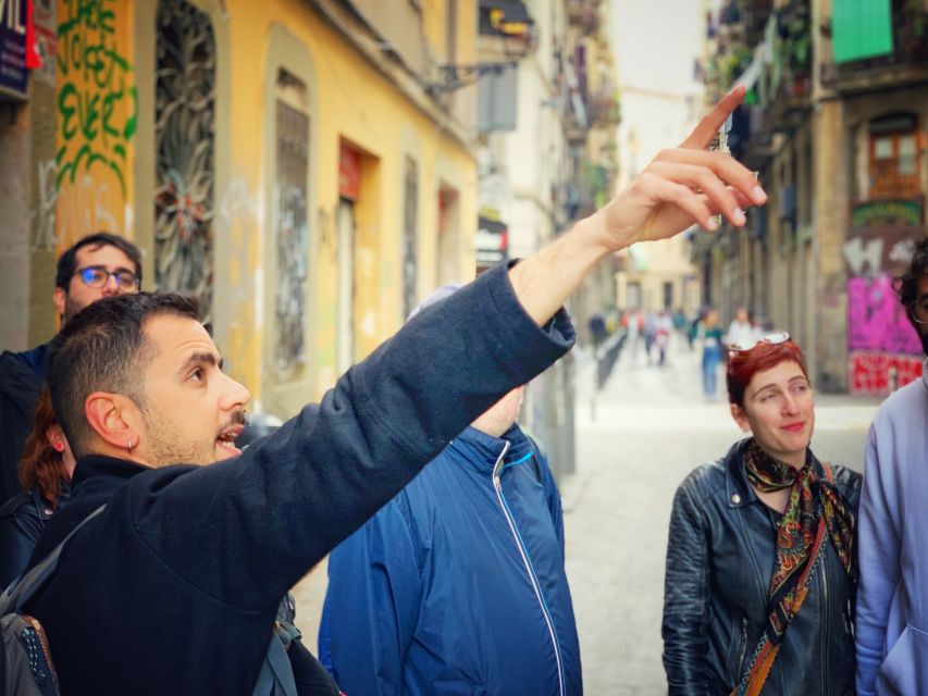 Barcelona: Ramblas, Gothic & Gaudí Architecture Walking Tour - Through the Gothic Quarter’s medieval lanes