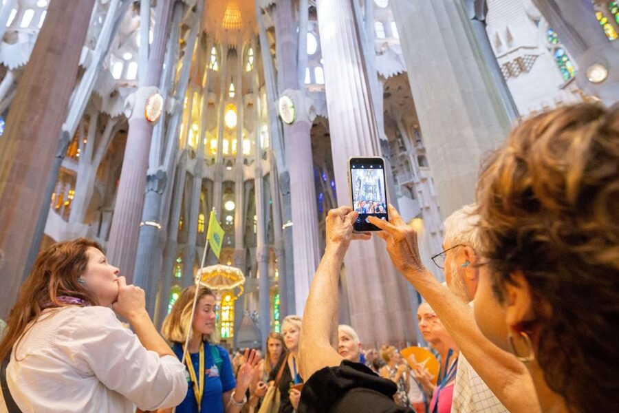 Barcelona: Sagrada Familia and Park Guell Combo Guided Tour - Key points to know before booking