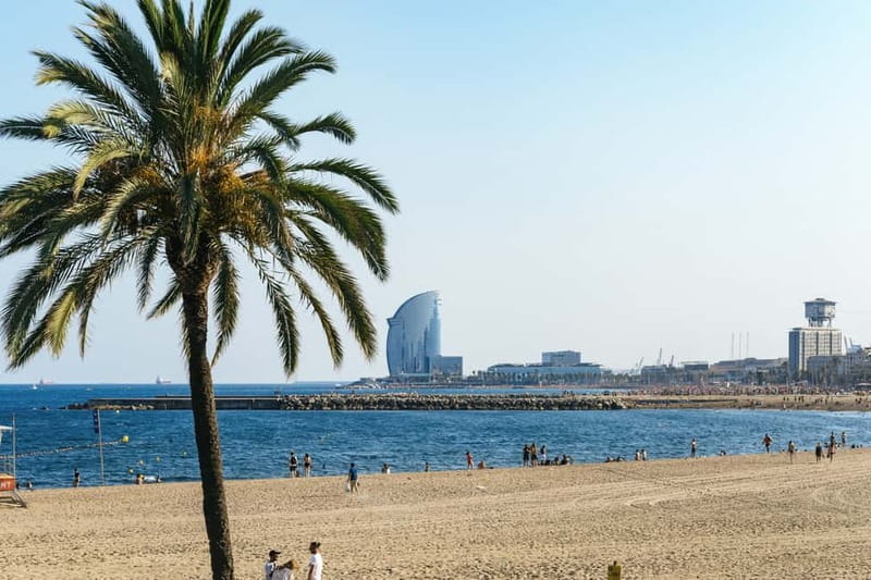 Barcelona: Sagrada Familia or Coastal City Sights by eBike - The 4pm route, beach air and old neighborhoods