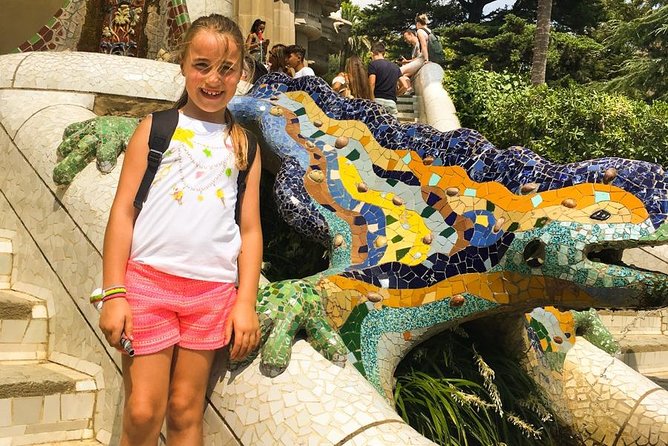 Barcelona: Sagrada Familia, Park Guell & Tapas Private Tour - Coffee at Els 4 Gats and Picasso’s Barcelona