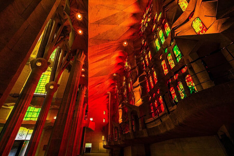 Barcelona: Sagrada Familia Priority Access Guided Tour - How long is 90 minutes?