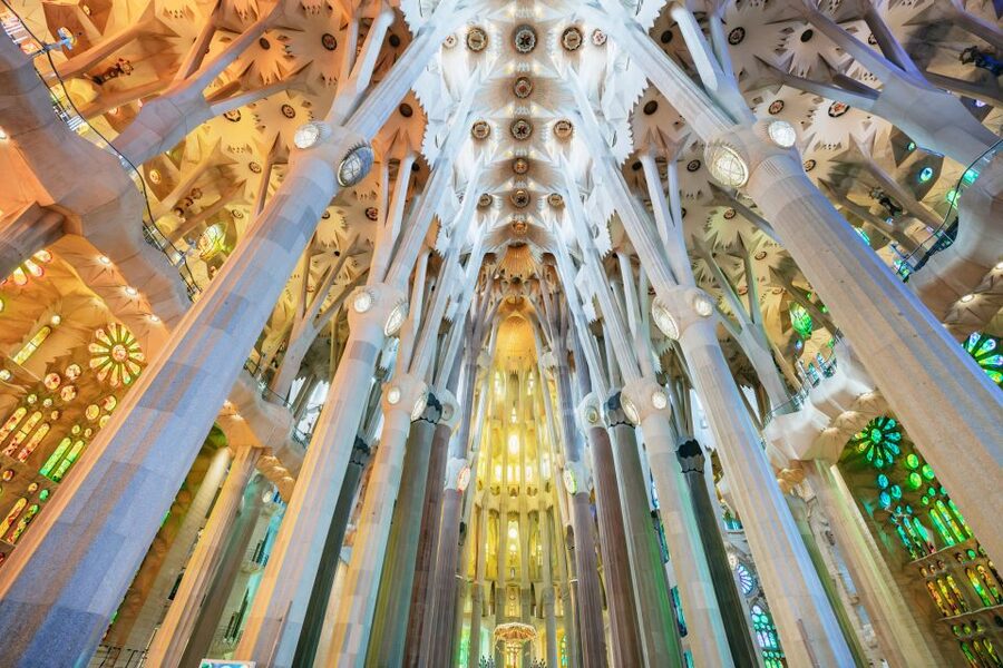 Barcelona: Sagrada Familia Skip-the-Line Entry Ticket & Tour - Inside the nave, light becomes the subject
