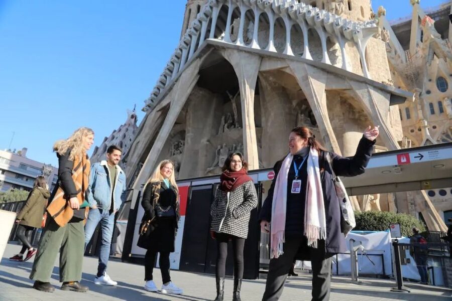 Barcelona: Sagrada Familia Skip The Line Insider Guided Tour - The Sagrada Familia Museum puts the building in context