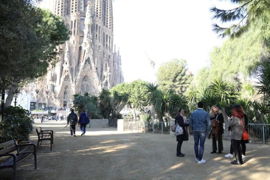 Barcelona: Sagrada Familia Skip The Line Insider Guided Tour - Is $77 good value?