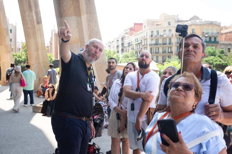 Barcelona: Sagrada Familia Skip-the-line Tour with Guide - What happens after the 1.5-hour guided portion