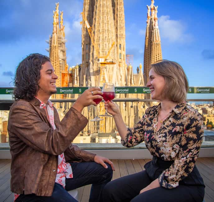 Barcelona: Sagrada Familia Tour with Optional Extras - The tower is not included