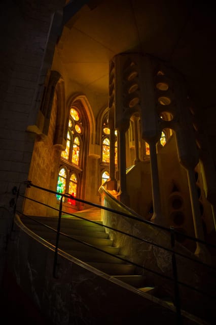 Barcelona: Sagrada Familia Tour with Optional Extras - Rooftop drinks at Hotel Sercotel Rosellón