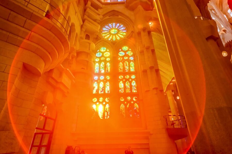 Barcelona: Sagrada Familia Tour with Optional Tower Access - Key points at a glance