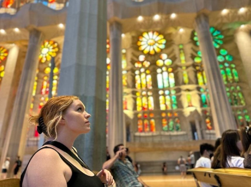 Barcelona: Sagrada Familia Tour with Skip-the-Line Access - Entering Gaudí’s tree-like interior