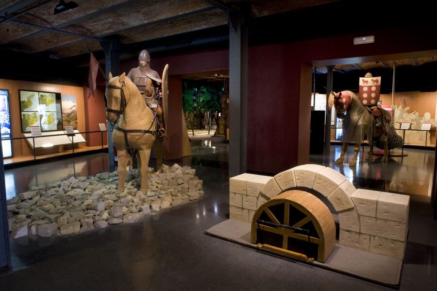 Barcelona: Skip-the-Line to History Museum of Catalonia - The fourth-floor terrace and Port views