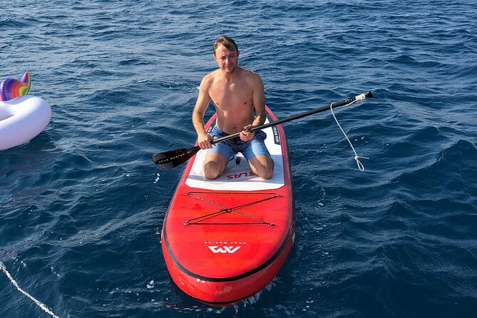 Barcelona Small Group Sailing with Snacks and Cava - Who will enjoy this most