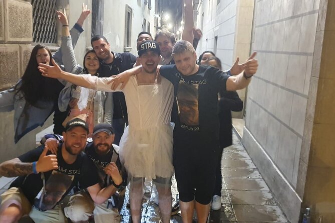 Barcelona speakeasy tapas pub crawl with hidden bars - Starting at Milan’s cocktail bar at 8 p.m.