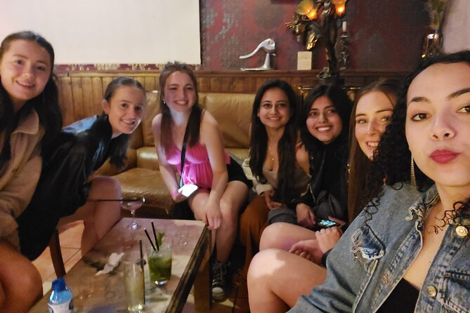 Barcelona speakeasy tapas pub crawl with hidden bars - What the guides add to the night