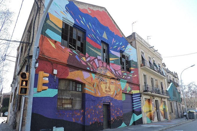 Barcelona Street Art and Graffitti Bicycle Tour - How much cycling should you expect?