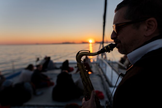 Barcelona Sunset Live Jazz Music Cruise - Key points to know before booking