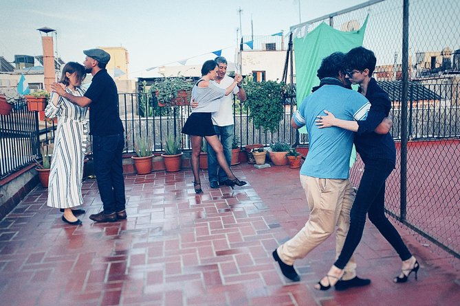 Barcelona Tango Lesson, where passion meets fun - What you actually learn during the 90 minutes