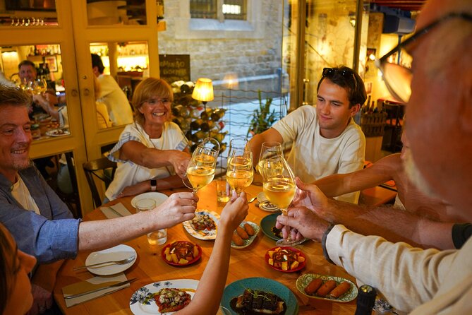 Barcelona Tapas and Wine Experience Small-Group Walking Tour - Group size, timing, and practical comfort