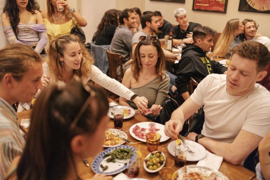 Barcelona: Tapas Food Crawl Walking Tour with Tastings - The guides are the heart of the tour