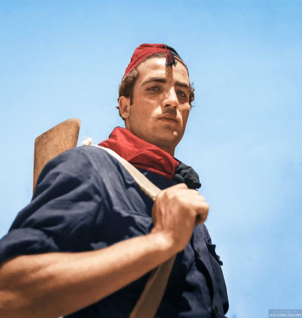 Barcelona: The Spanish Civil War Historical Walking Tour - Foreign involvement, from Hitler to the International Brigades