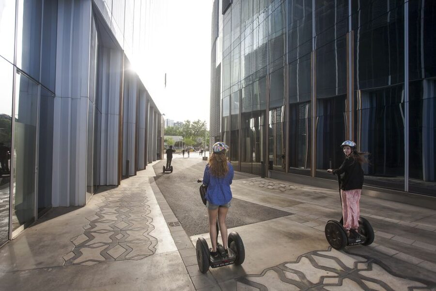 Barcelona: Welcome to Barcelona Segway Tour - Vila Olimpica and Olympic Port
