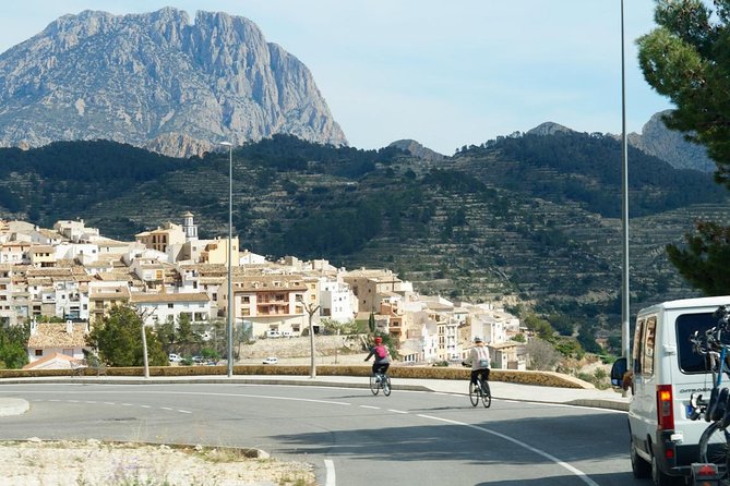 Benidorm Bike Tour with Hotel Pick up - Getting fitted at Mount Aitana