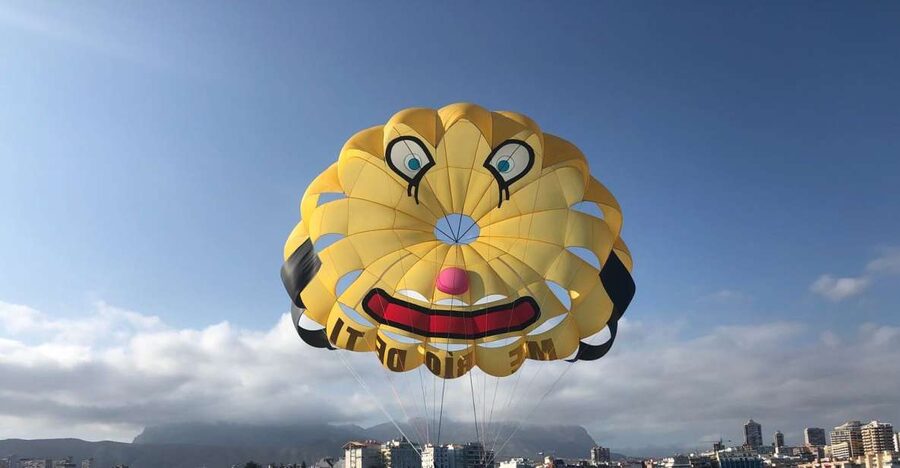 Benidorm: Parasailing Boat Trip with Costa Blanca Views - Key points to know before you book
