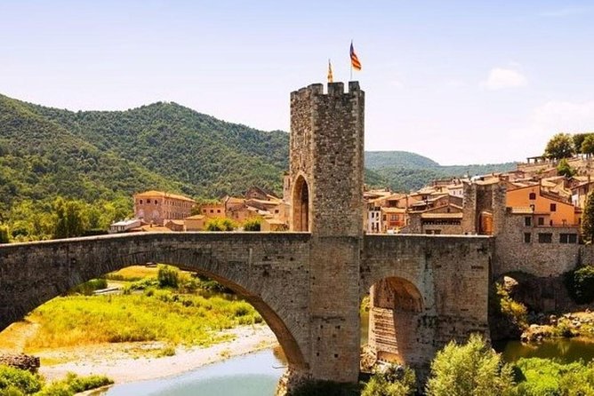 Besalu & 3 Medieval Towns Small Group Tour with Hotel Pick-Up - Leaving Barcelona for Catalonia’s old towns